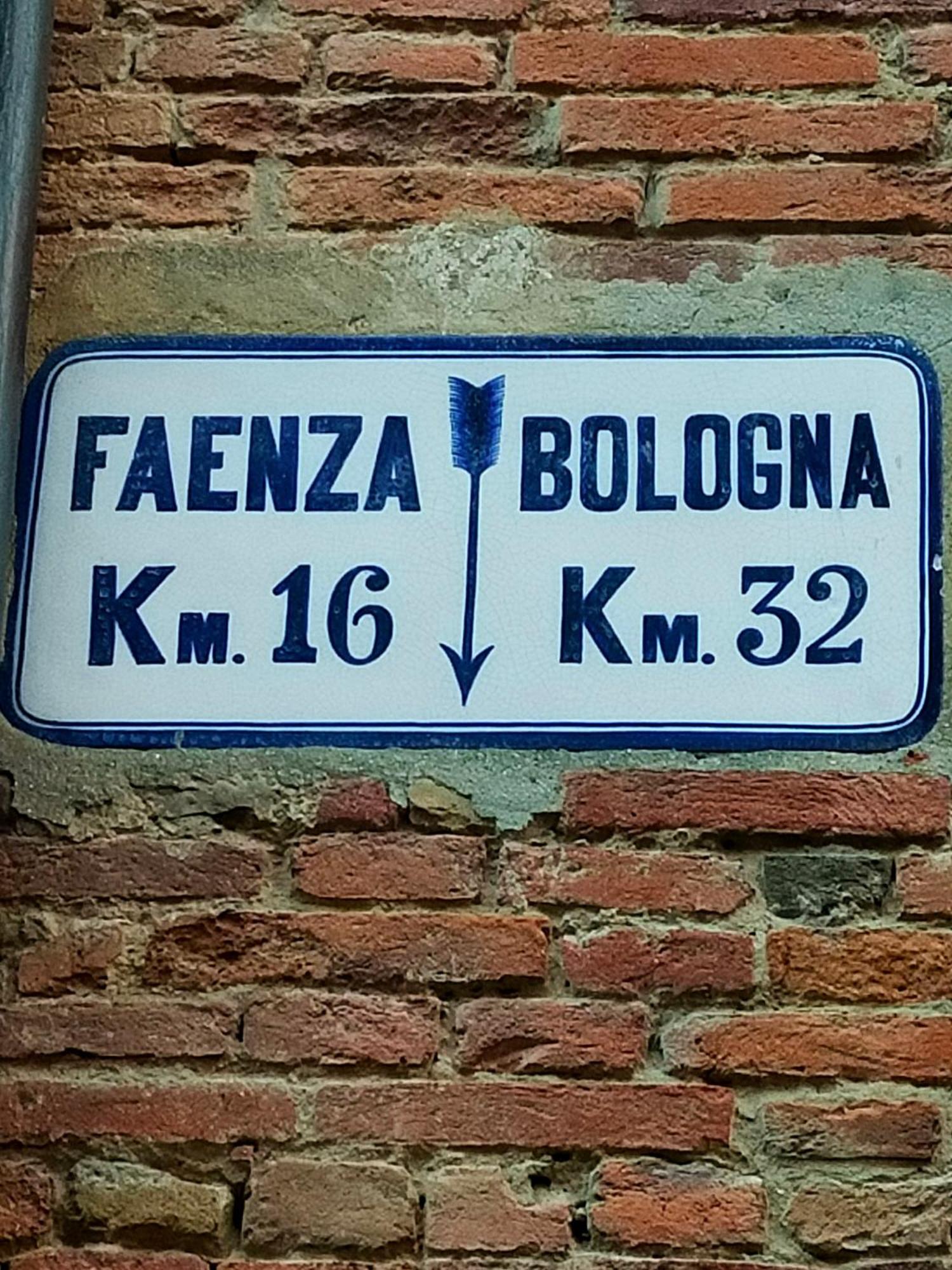 Ca' Spadoni, Centro Storico, Piano Terra, Ingresso Indipendente, Teatro, Parcheggio, Imola Dış mekan fotoğraf