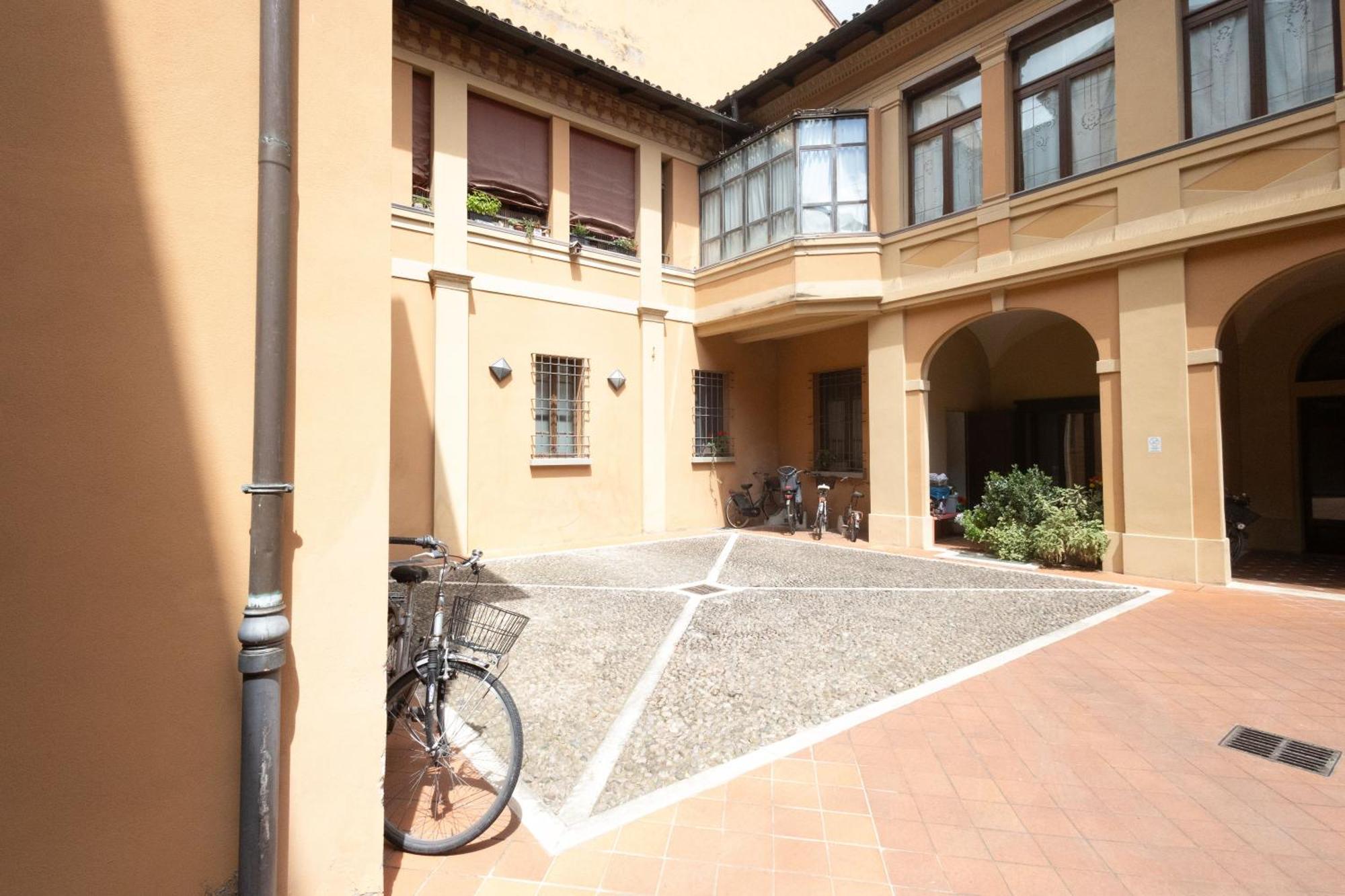 Ca' Spadoni, Centro Storico, Piano Terra, Ingresso Indipendente, Teatro, Parcheggio, Imola Dış mekan fotoğraf